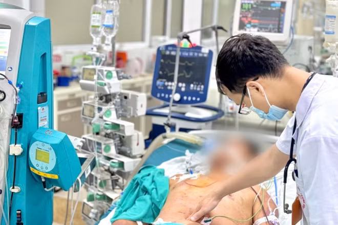 Bệnh nhân đang được điều trị tích cực. 