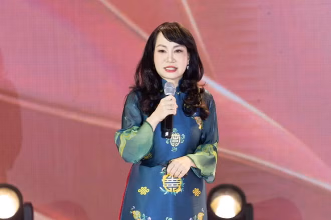 Tiến sĩ, bác sĩ Nguyễn Thu Giang chia sẻ tại chương trình. 