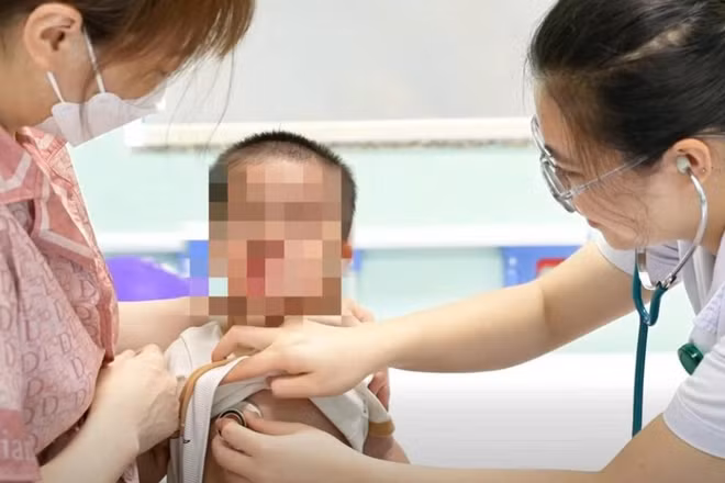 Bệnh nhi hồi phục sau ca ghép. (Ảnh: Bệnh viện cung cấp)