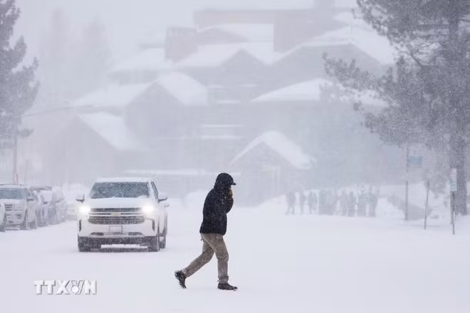 (Tư liệu) Tuyết phủ trắng xóa tại Mỹ. (Ảnh: AFP/TTXVN)
