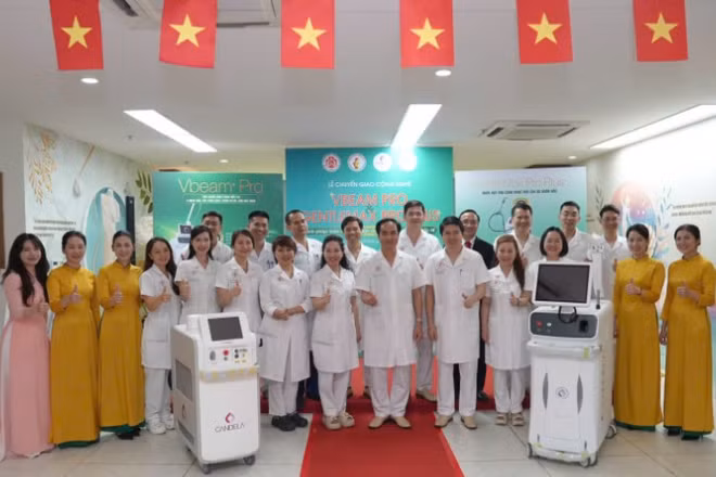Trung tâm Thẩm mỹ, Bệnh viện Trung ương Quân đội 108 chính thức tiếp nhận và đưa vào vận hành hai hệ thống laser thế hệ mới gồm Vbeam Pro 2025 và GentleMax Pro Plus.
