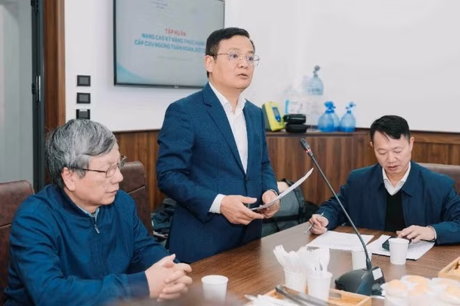 Tiến sĩ, bác sĩ Vương Anh Dương, Phó Cục Trưởng Cục Quản lý Khám chữa bệnh phát biểu.