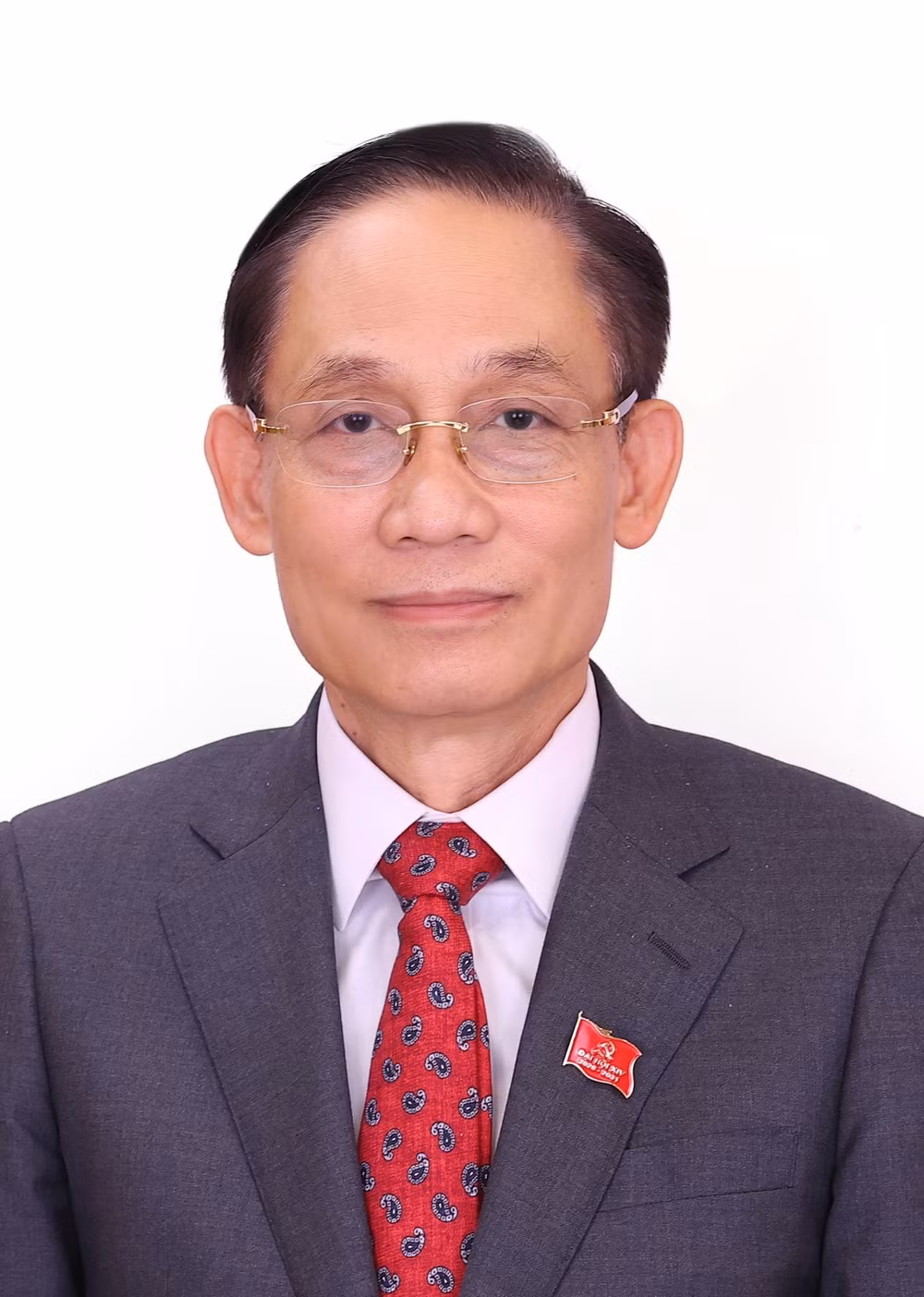 le-hoai-trung.jpg
