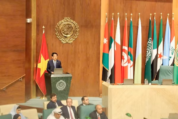 Chủ tịch nước phát biểu chính sách tại Liên đoàn Arab. (Ảnh: XUÂN KỲ) 