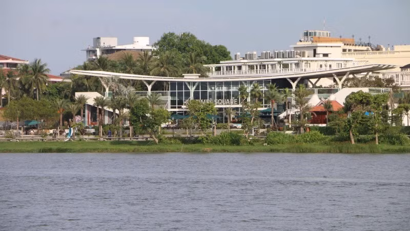 Chủ đầu tư công trình có sai phạm cho biết họ sẽ xử lý sự việc trên cơ sở tuân thủ pháp luật.