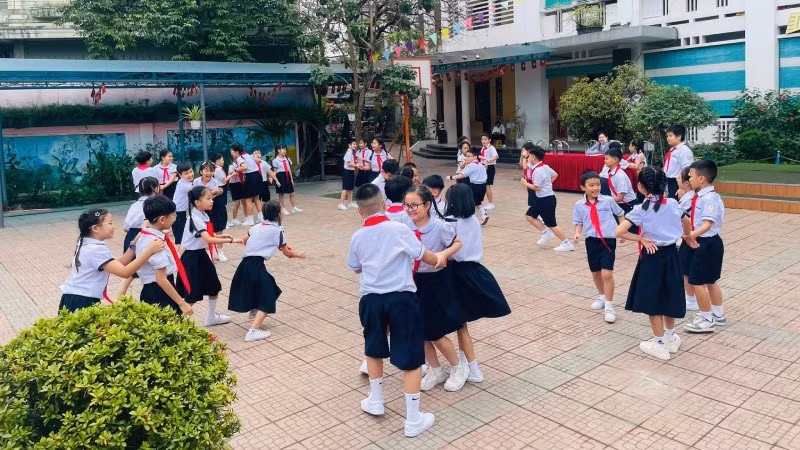 Ngành giáo dục thành phố Huế đối mặt nhiều khó khăn 