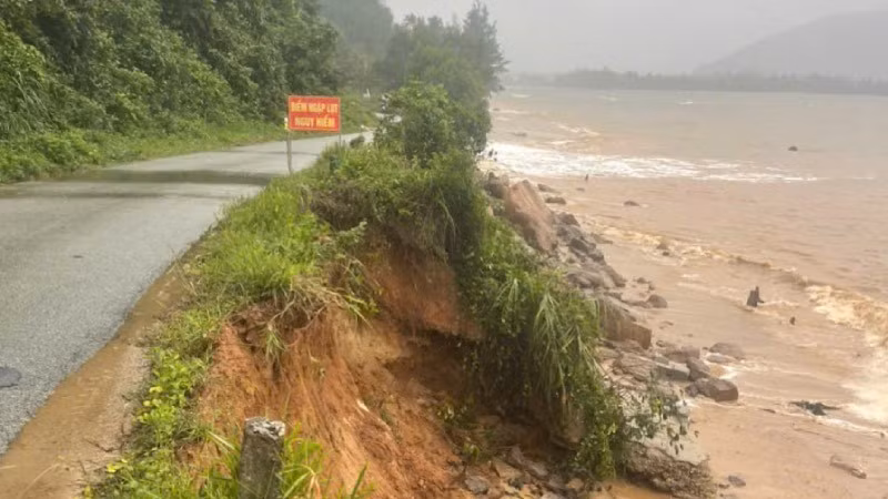 Khu vực đèo số 5, thôn Lộc Hưng được xác định có nguy cơ sạt lở cao. (Ảnh: Chi cục Thủy lợi và Biến đổi khí hậu cung cấp)