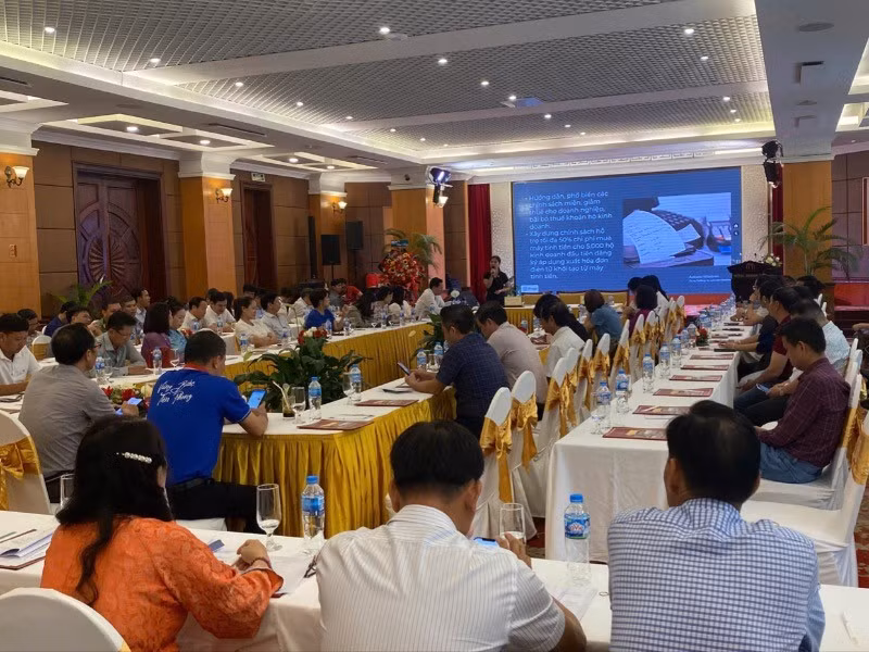 Huế tổ chức Hội nghị “Thúc đẩy kinh tế tư nhân, động lực phát triển mới của thành phố”.
