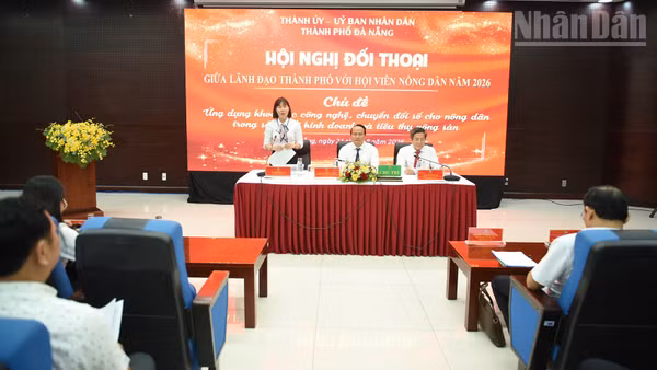 Thành phố đối thoại, lắng nghe những tâm tư, nguyện vọng, đề xuất, kiến nghị của hội viên, nông dân. (Ảnh: THANH TÂM)