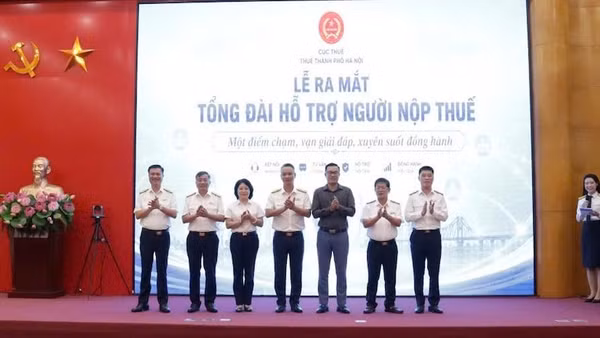 Thuế Thành phố Hà Nội chính thức công bố Hệ thống Tổng đài hỗ trợ người nộp thuế. (Ảnh: CTV)