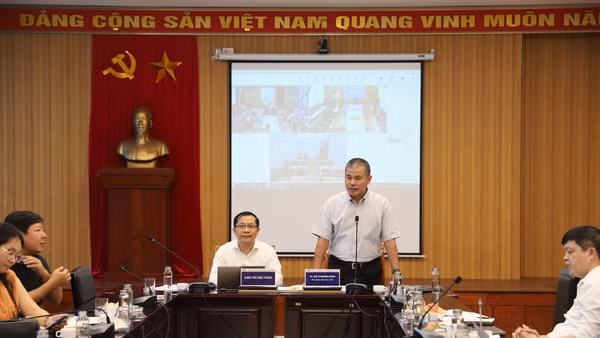 Hội thảo khoa học Chuyển đổi số trong nghiên cứu, đào tạo, bồi dưỡng về quản trị và chính sách công.