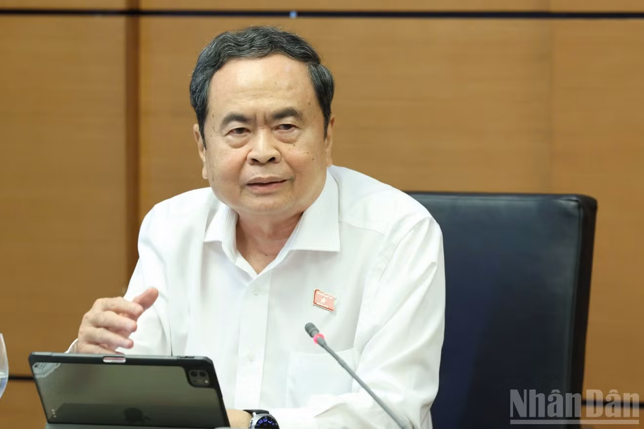  Chủ tịch Quốc hội Trần Thanh Mẫn phát biểu tại Tổ. (Ảnh: DUY LINH)