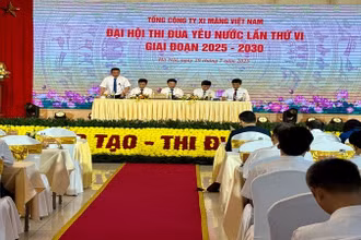 Các đại biểu tham dự Đại hội thi đua yêu nước lần thứ VI giai đoạn 2025-2030 của VICEM (Ảnh: THANH TÂM)