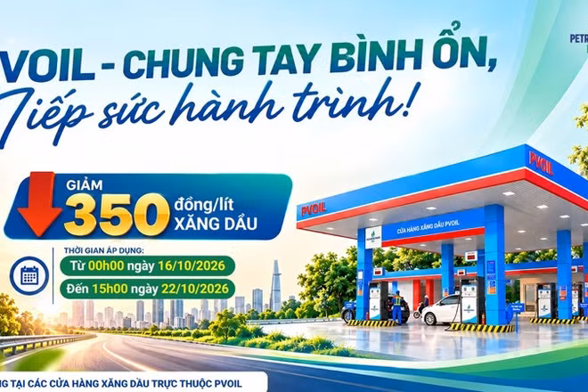 PVOIL giảm giá bán xăng dầu tại các cửa hàng trực thuộc. (Ảnh: HỮU TUẤN) 