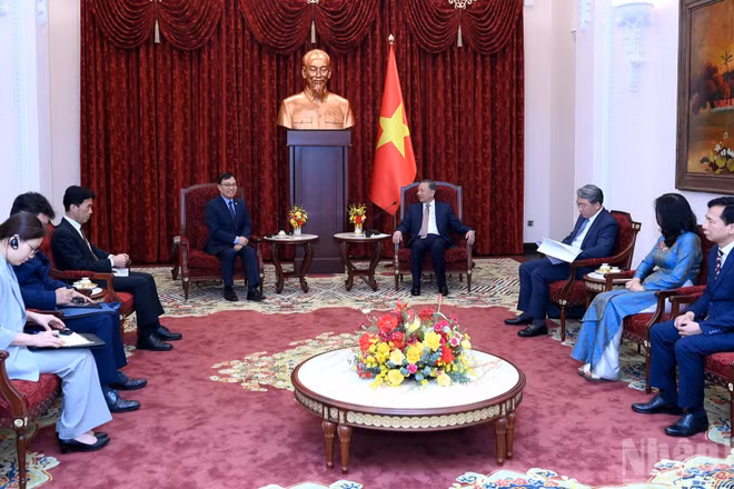 Quang cảnh cuộc tiếp Đại sứ Hàn Quốc tại Việt Nam Choi Young Sam. (Ảnh: ĐĂNG KHOA)