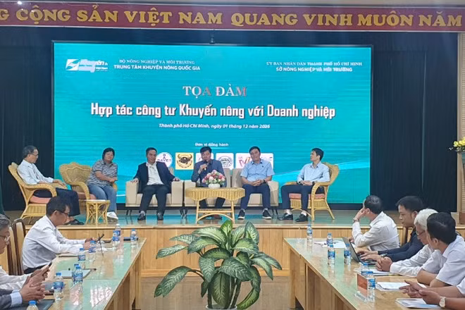 Quang cảnh tọa đàm. (Ảnh: ĐỖ TUẤN)