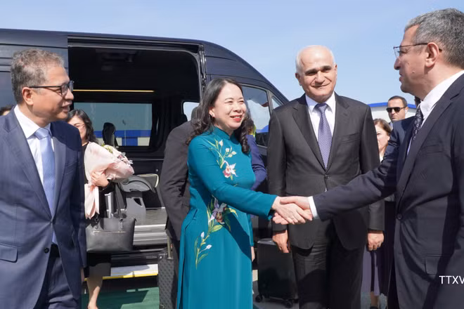 Phó Chủ tịch nước Võ Thị Ánh Xuân đến Azerbaijan, dự Hội nghị thượng đỉnh CICA lần thứ 7. (Ảnh: TTXVN)