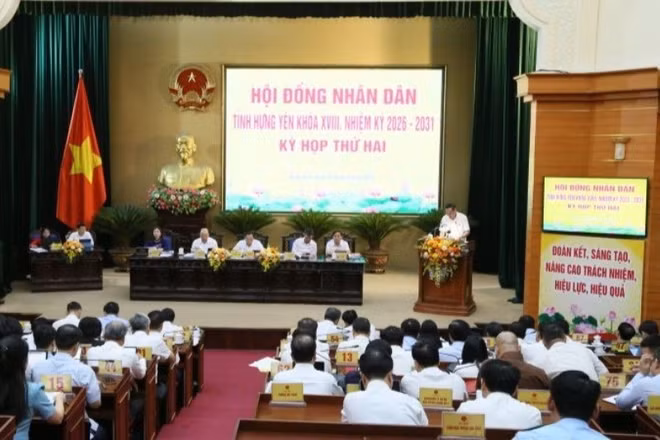 Hội đồng nhân dân tỉnh Hưng Yên khóa xem xét, thông qua nhiều nghị quyết phục vụ phát triển kinh tế-xã hội của tỉnh.