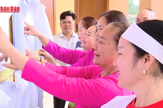 [Video] Xã Suối Hai, TP Hà Nội đẩy mạnh tuyên truyền bầu cử
