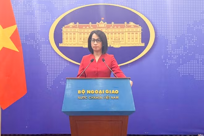 Người phát ngôn Bộ Ngoại giao Phạm Thu Hằng tại buổi họp báo thường kỳ, ngày 29/1/2026.
