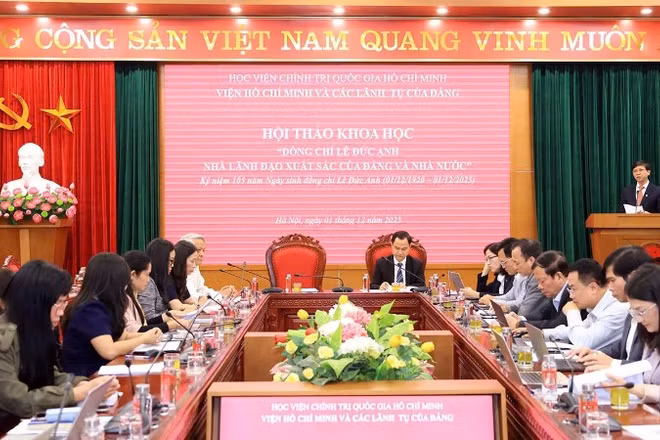 Quang cảnh hội thảo khoa học “Đồng chí Lê Đức Anh - Nhà lãnh đạo xuất sắc của Đảng và Nhà nước”.