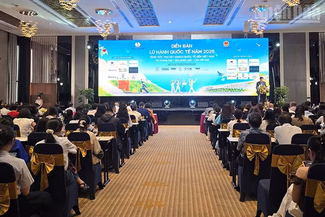 Quang cảnh diễn đàn. (Ảnh: PHÚC THẮNG)