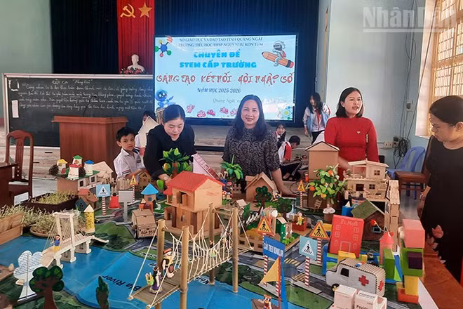 Nhiều mô hình sáng tạo, ý nghĩa tại ngày hội STEM.