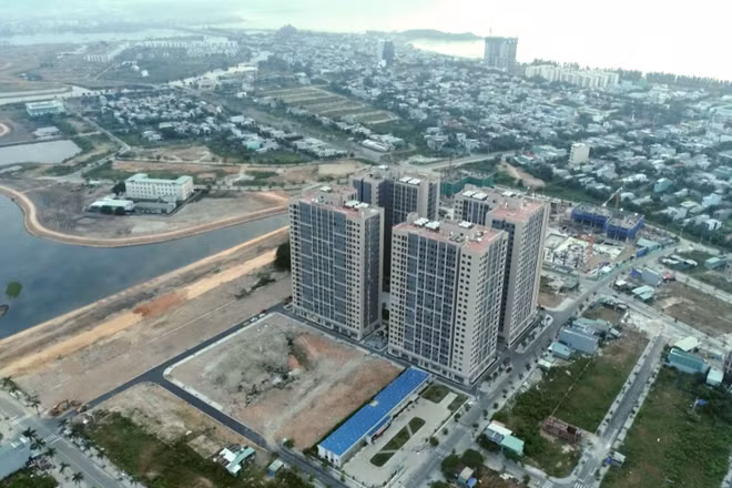 [Video] Cảnh báo rủi ro pháp lý khi mua nhà ở xã hội qua môi giới