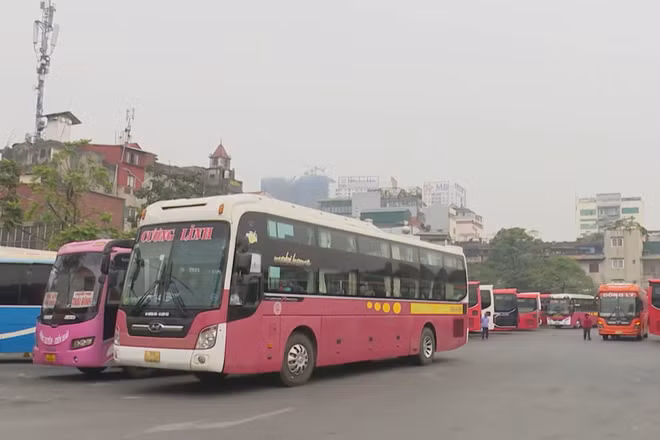 [Video] Hà Nội công bố đường dây nóng tiếp nhận phản ánh hoạt động vận tải dịp Tết Nguyên đán 2026