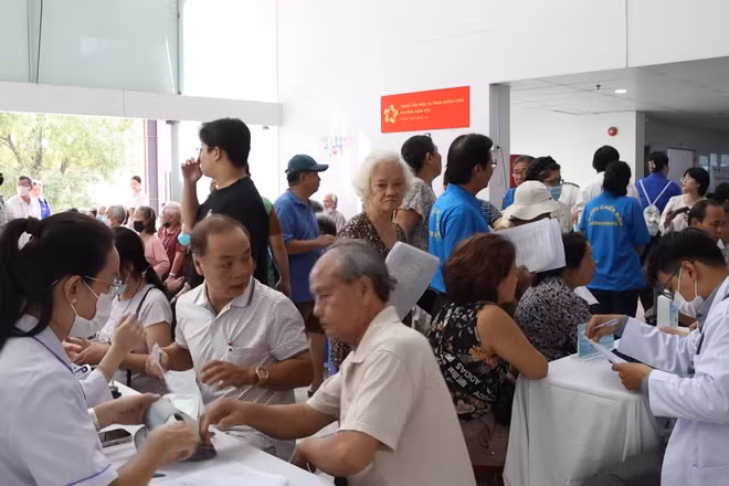 [Video] Hơn 63% người dân khám tầm soát tại TP Hồ Chí Minh phát hiện vấn đề về sức khỏe