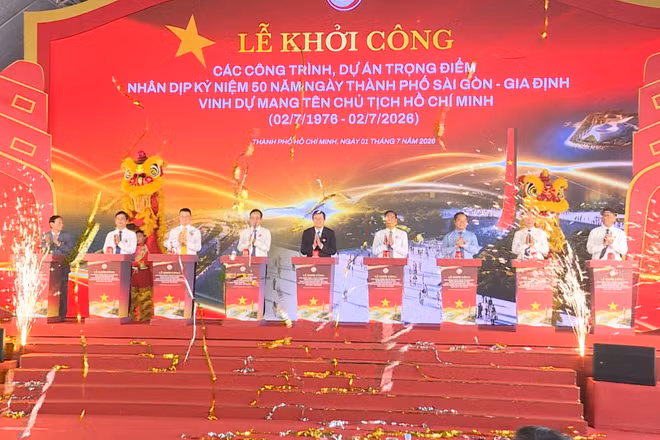 [Video] TP Hồ Chí Minh khởi công 8 công trình trọng điểm mừng 50 năm Thành phố mang tên Bác