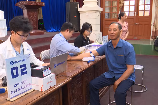 [Video] Quy trình lấy mẫu ADN tìm danh tính liệt sĩ