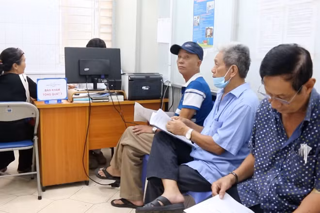 [Video] Người dân sắp được khám sức khỏe định kỳ miễn phí khoảng 350.000 đồng/lượt