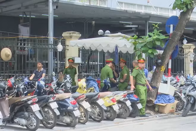 [Video] Hà Nội tổng kiểm tra các điểm trông giữ xe