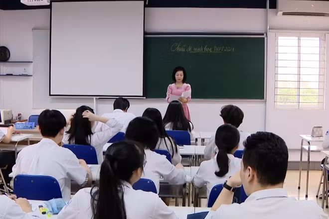 [Video] Hà Nội yêu cầu địa phương, trường học lập đường dây nóng ứng phó bạo lực học đường
