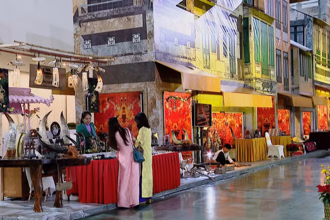 [Video] Thúc đẩy công nghiệp văn hóa Việt Nam tại Hội chợ Mùa thu 2025
