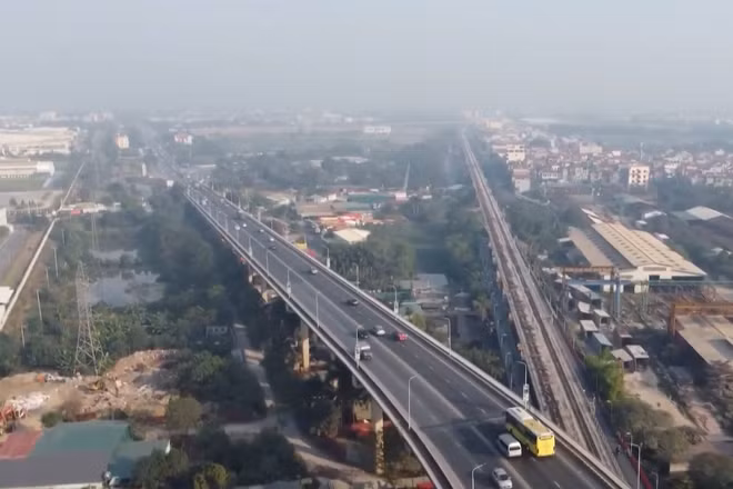 [Video] Từ 9/10, Hà Nội cấm nhiều loại xe qua cầu Thăng Long 