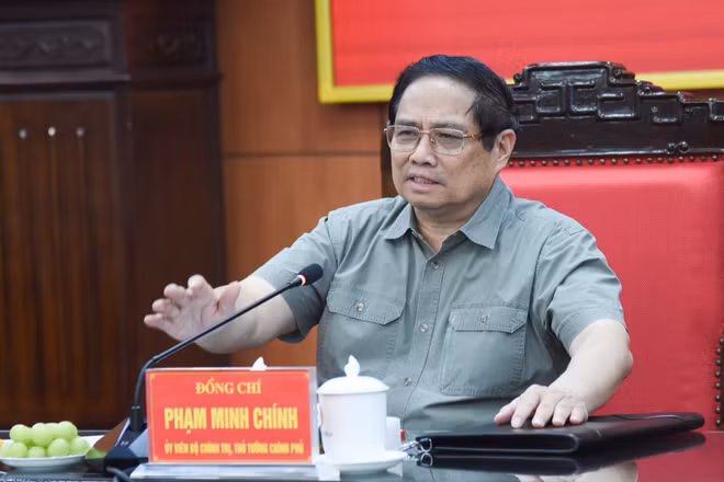 Thủ tướng Phạm Minh Chính phát biểu chỉ đạo tại buổi làm việc.