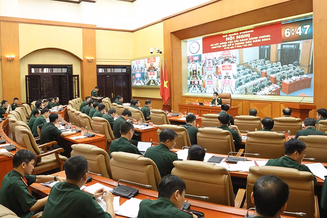 Hội nghị sơ kết công tác cải cách hành chính, chuyển đổi số sáu tháng đầu năm 2024 của Bộ Quốc phòng.