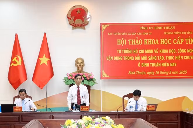Hội thảo khoa học cấp tỉnh với chủ đề: “Tư tưởng Hồ Chí Minh về khoa học, công nghệ-Vận dụng trong đổi mới sáng tạo, thực hiện chuyển đổi số ở Bình Thuận hiện nay”.