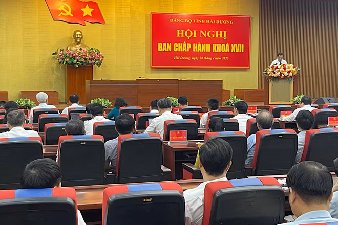 Hội nghị về việc hợp nhất tỉnh Hải Dương và thành phố Hải Phòng.