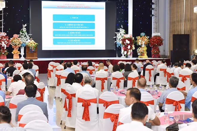 Quang cảnh hội nghị.