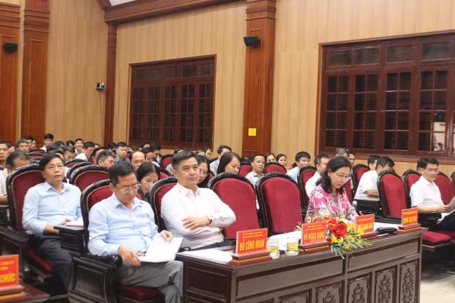 Các đại biểu dự hội nghị tập huấn.