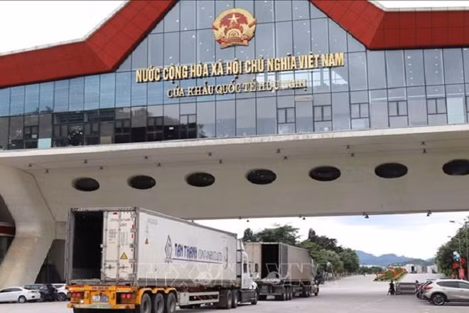 [Video] Thông tin thời gian thông quan hàng hóa tại các cửa khẩu Lạng Sơn dịp nghỉ lễ 1/5