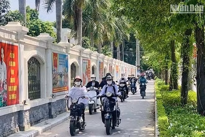 Đầu tư hạ tầng theo tiêu chuẩn thành phố loại II ở thành phố Chí Linh. (Ảnh: QUỐC VINH)