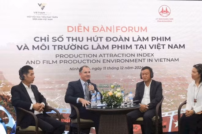 Các chuyên gia quốc tế chia sẻ về sức thu hút của Việt Nam với điện ảnh quốc tế tại một cuộc tọa đàm.