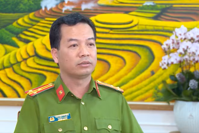 Thượng tá Nguyễn Hữu Sơn, Trưởng Phòng hướng dẫn và điều tra án tham nhũng, buôn lậu, Cục Cảnh sát điều tra tội phạm về tham nhũng, kinh tế, tiêu cực.