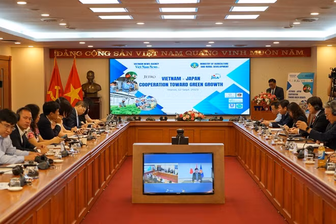 Quang cảnh hội thảo "Việt Nam-Nhật Bản hợp tác hướng tới tăng trưởng xanh". (Ảnh: TRUNG HƯNG)
