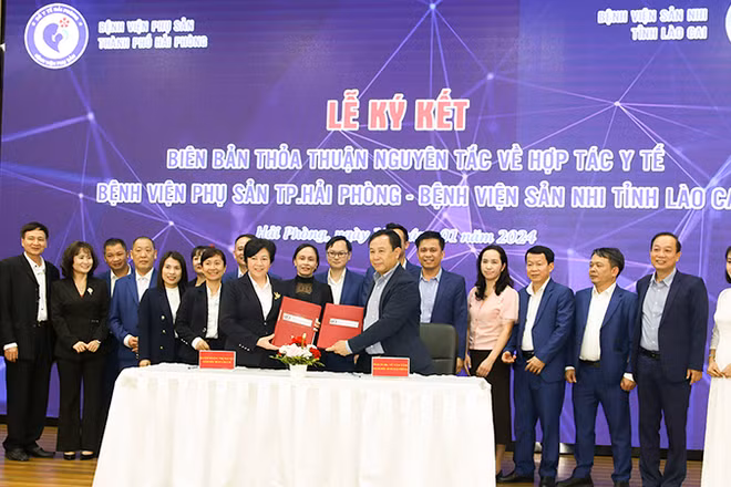 Lễ ký kết biên bản thỏa thuận nguyên tắc về hợp tác y tế giữa Bệnh viện Phụ sản thành phố Hải Phòng và Bệnh viện Sản Nhi tỉnh Lào Cai.