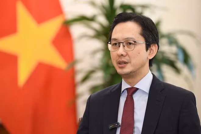 Thứ trưởng Ngoại giao Đỗ Hùng Việt.